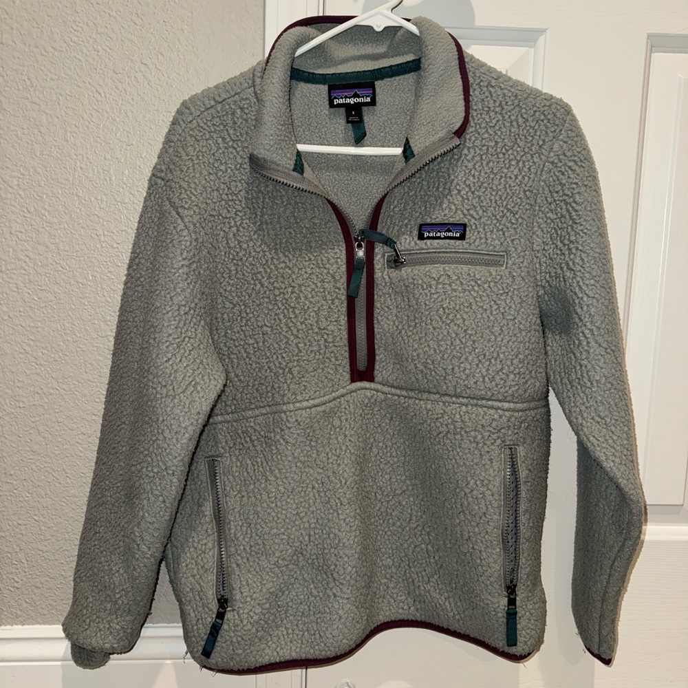 Patagonia Sherpa Quarter Zip Sweatshirt